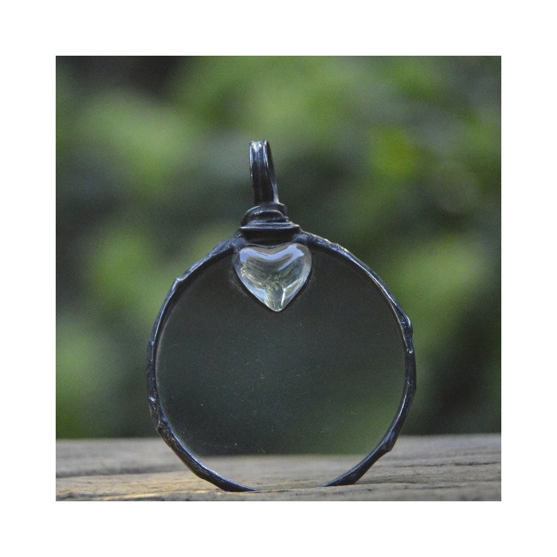 Serce   -  witrażowy wisior lupa