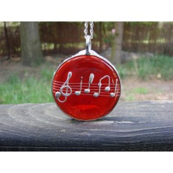Dla Elizy - witrażowy wisior z muzycznym motywem