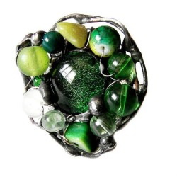 Zielony z awenturynem i jaspisem - regulowany witrażowy pierścionek