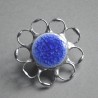Niebieska - witrażowa broszka kwiatek