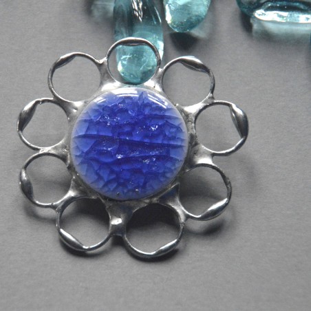 Niebieska - witrażowa broszka kwiatek