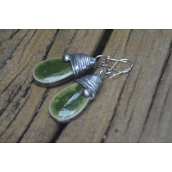 Zielone ceramiczne krople crackle- szkliwione kolczyki ceramiczne