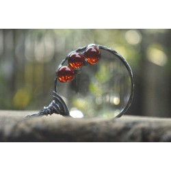 Czerwienie -  wisior lupa