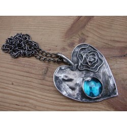 Błękit oceanu  - wisior serce