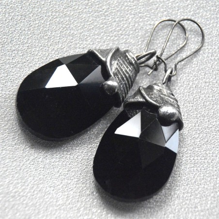 Black drops - szklane fasetowane kolczyki witrażowe