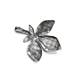 Kasztanowiec - Broszka liść