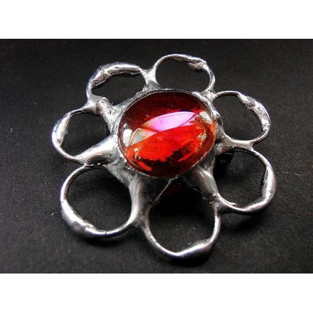 Czerwony kwiatek  - Broszka