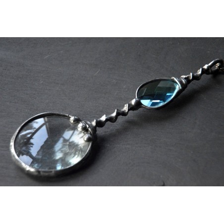 Długa turkusowa  lupa - witrażowy wisior