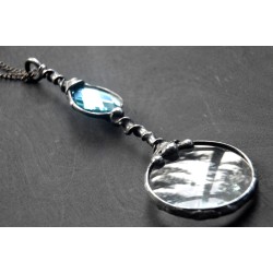 Długa turkusowa  lupa - witrażowy wisior