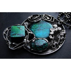 Chryzokola na okrągło - witrażowy okrągły  wisior