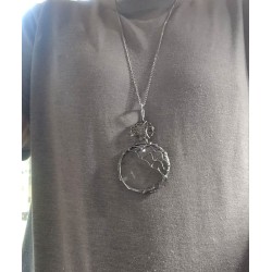 Pajęczyna  - wisior witrażowy lupa do czytania