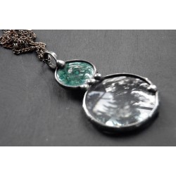 Morska lupa - wisior na łańcuszku