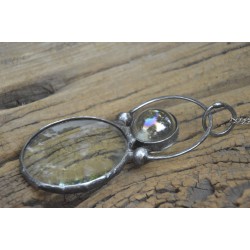 Transparentna kula  - wisior witrażowy lupa do czytania