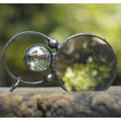 Transparentna kula  - wisior witrażowy lupa do czytania
