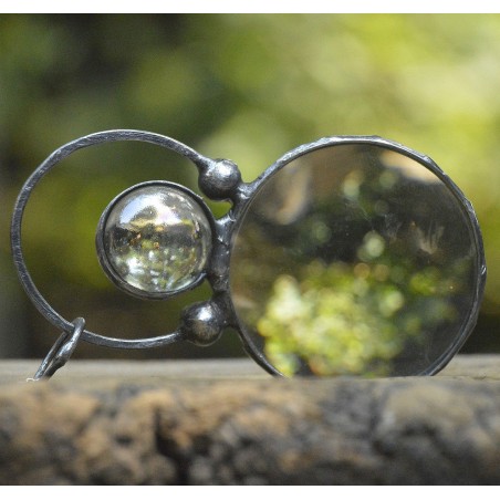 Transparentna kula  - wisior witrażowy lupa do czytania